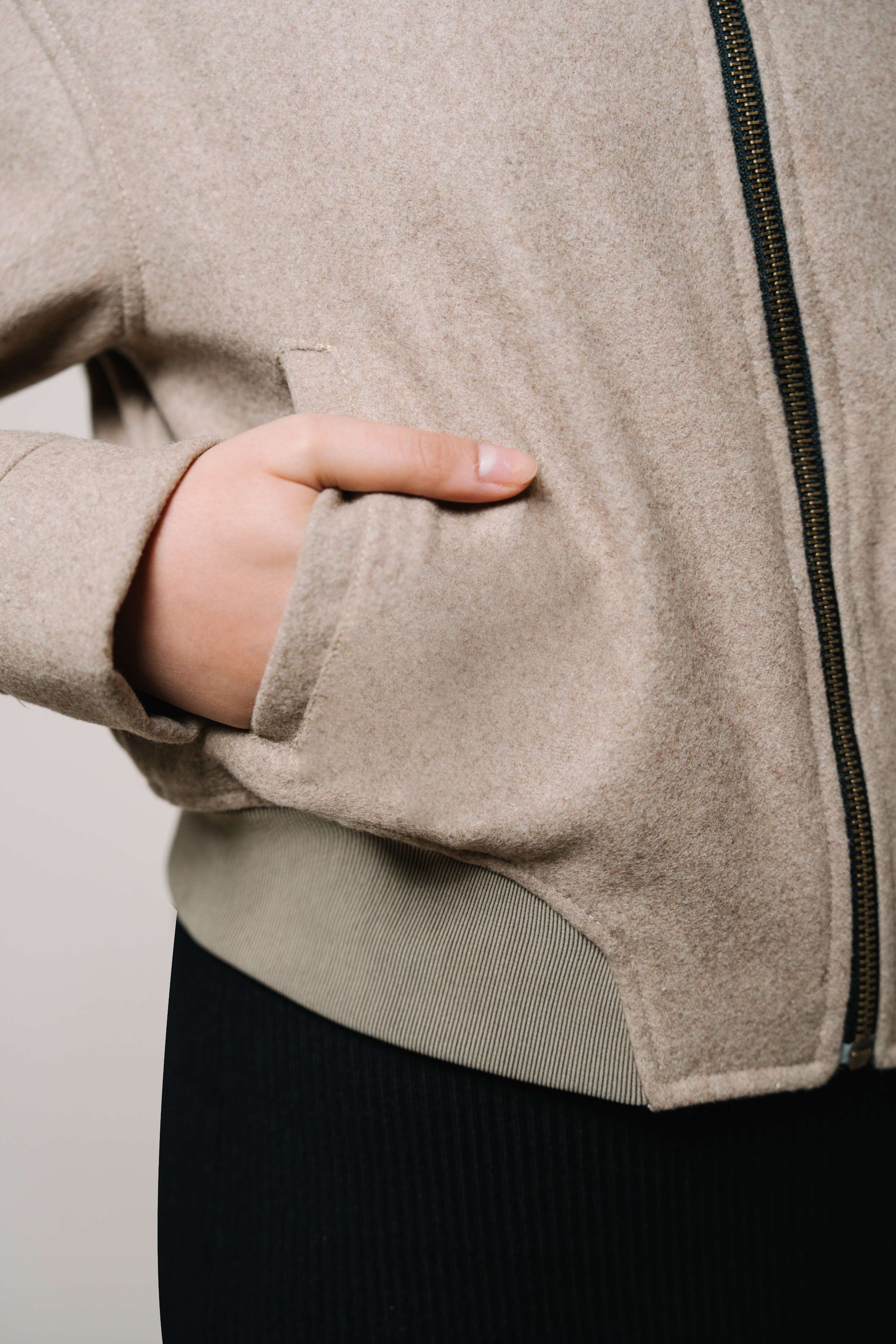 Savannah Tan Wool Jacket - Chic Line – Maxime & Marguax